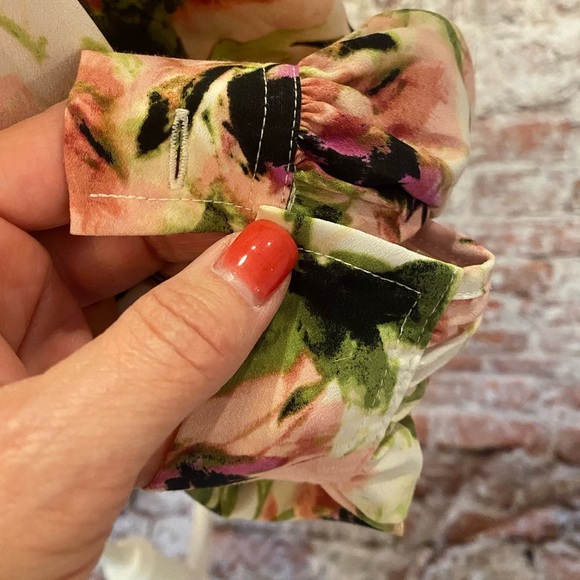 Romantic BohoChic Brushstroke Floral Print Blouse - Anne Klein- Size L‎ - Picture 6 of 12